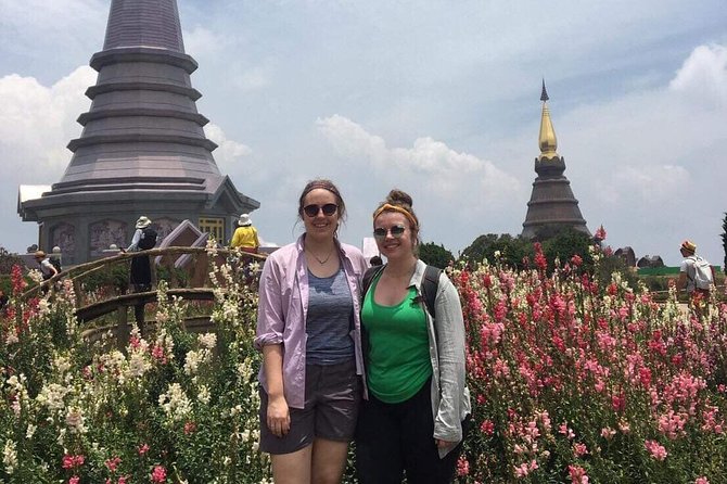 1 Day Private Tour Doi Inthanon And Phachor Canyon - Stop 1: Phra Maha Dhatu Naphamethinidon and Naphaphonphumisiri Pagoda