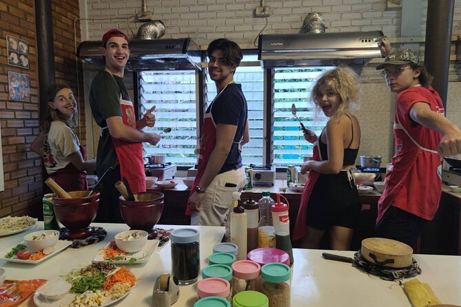 5 Hour Morning Thai Cooking Course - Instructor New and the teaching style that makes this class work