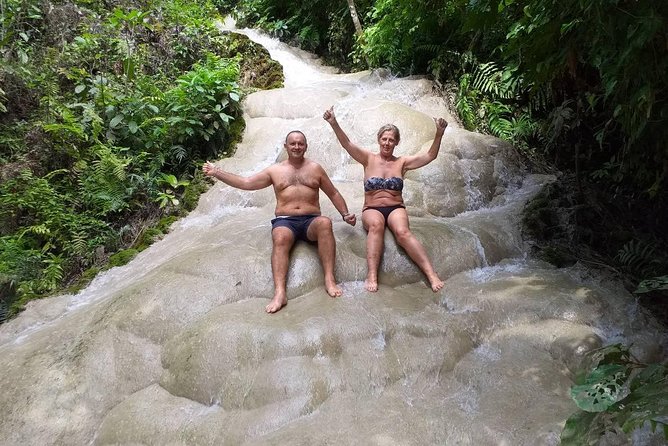 Best of Chiang Mai: Private Tour in a Day - Lunch: Where the Day Gets Its Energy Back