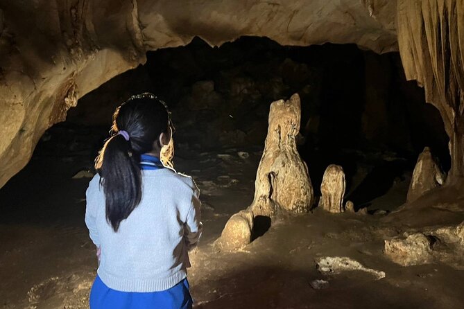 Chiang Dao Cave & 5 Hill Tribe villages - Chiang Dao Cave: lantern-led, big formations, tight crawl-through sections