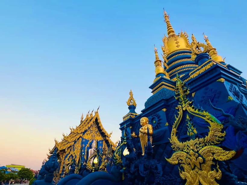 Chiang Mai: Chiang Rai Highlights in One Day - The two route options: Red Temple vs Black House