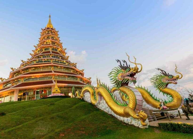 Chiang Mai: Chiang Rai Temples, Karen Tribe and Hot Springs - Karen Long-Neck Mae Kachan Village: Culture, Craft, and a Moment to Be Thoughtful
