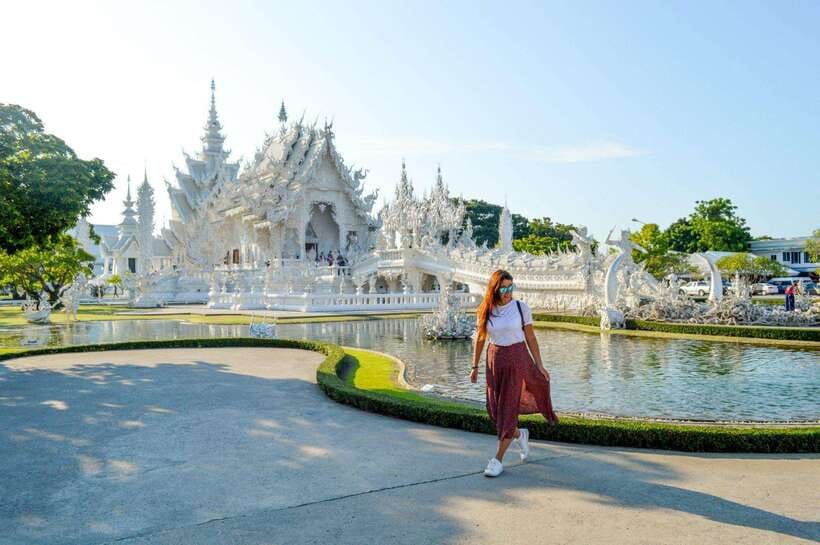 Chiang Mai: Chiang Rai Temples, Karen Tribe and Hot Springs - Huay Pla Kang Temple: Nine Tiers, Guan Yin Views, and Stairs You’ll Feel Later