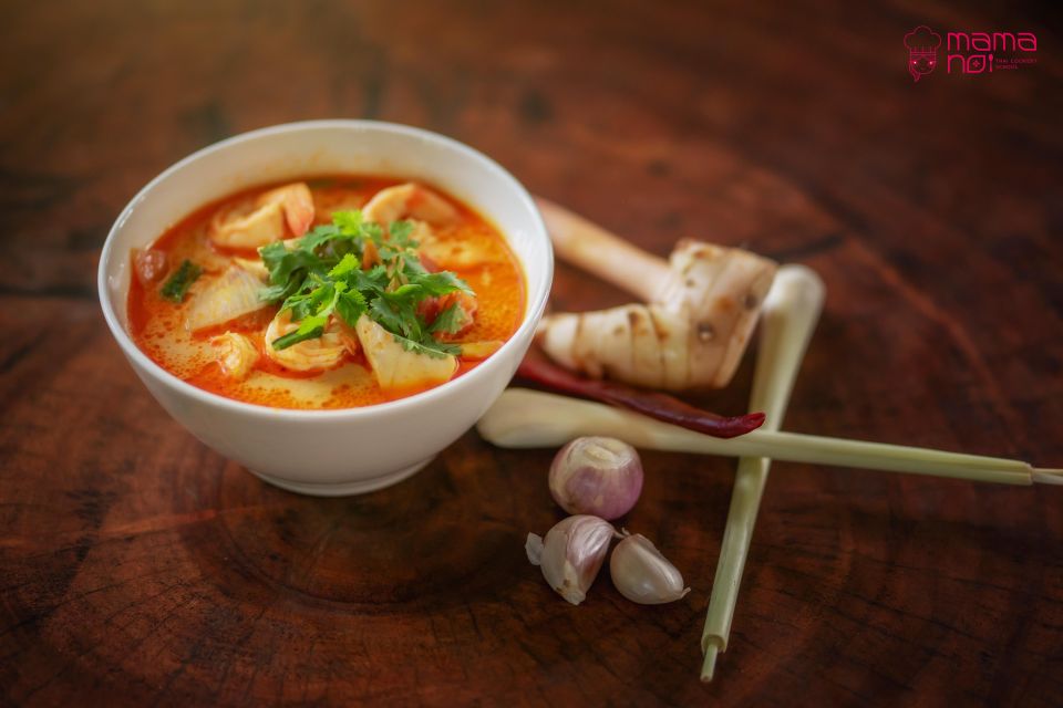 Chiang Mai: Cooking Class with Organic Farm at Mama Noi - Your Kitchen Setup: Hands-On Cooking at Your Station