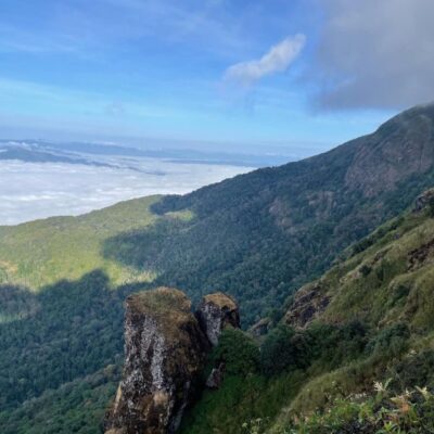 Chiang Mai: Doi Inthanon Park Day Trip with Kiw Mae Pan Hike - Morning Pickup and the Long Ride Up From Old Town