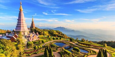 Chiang Mai: Doi Inthanon, Waterfalls, & Tribal Villages Tour - Hotel pickup and the “joint tour” rhythm
