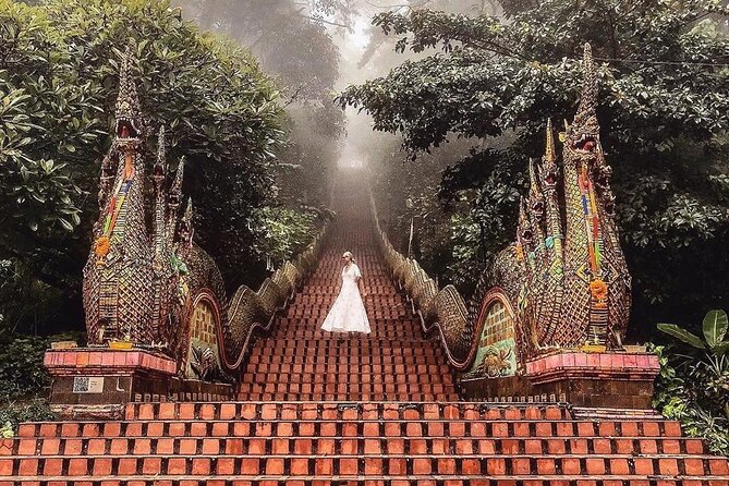 Chiang Mai Doi Suthep Temple and Sticky Waterfall Tour (Private & All-Inclusive) - Wat Phra That Doi Suthep: The Morning Anchor