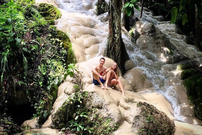 Chiang Mai Doi Suthep Temple and Sticky Waterfall Tour (Private & All-Inclusive) - Hotel Pickup, Air-Conditioned Comfort, and a Simple Game Plan