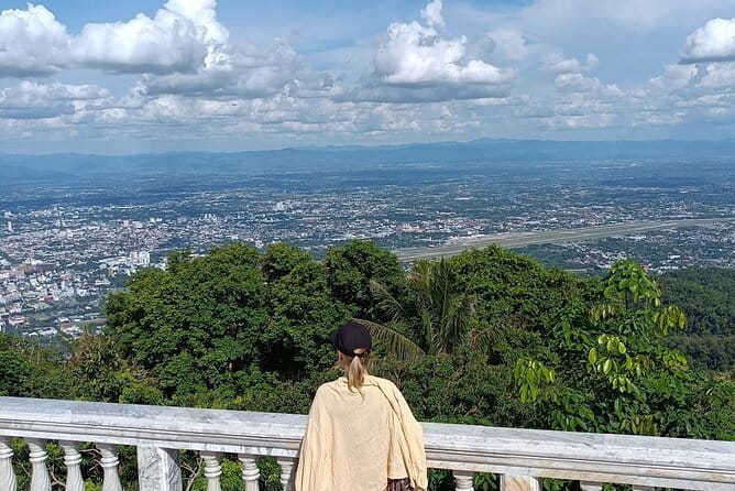 Chiang Mai Doi Suthep Temple and Wat Pha Lat Hike - Monk’s Trail to Wat Pha Lat: the 30 to 45 minute hike you’ll feel