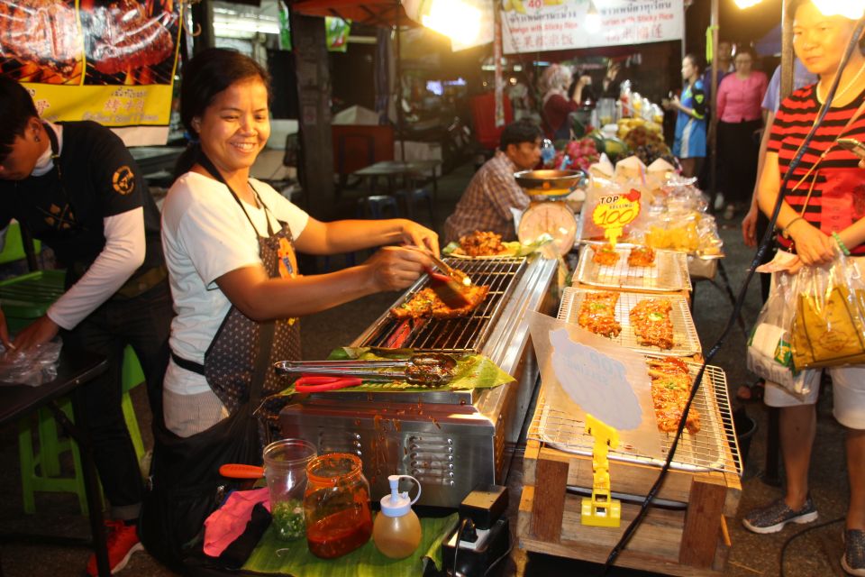 Chiang Mai: Evening Local Street Food Market Tour - Hotel pickup and the small-group advantage in Chiang Mai