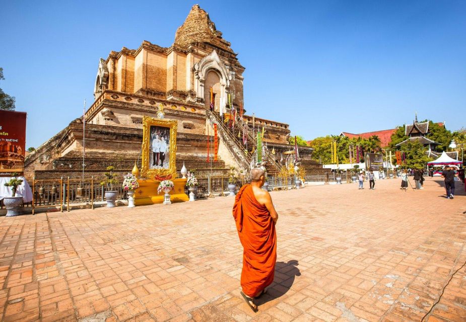 Chiang Mai: Exploration of Old City by Private Tuk-Tuk - Wat Chedi Luang and the Emerald Buddha connection