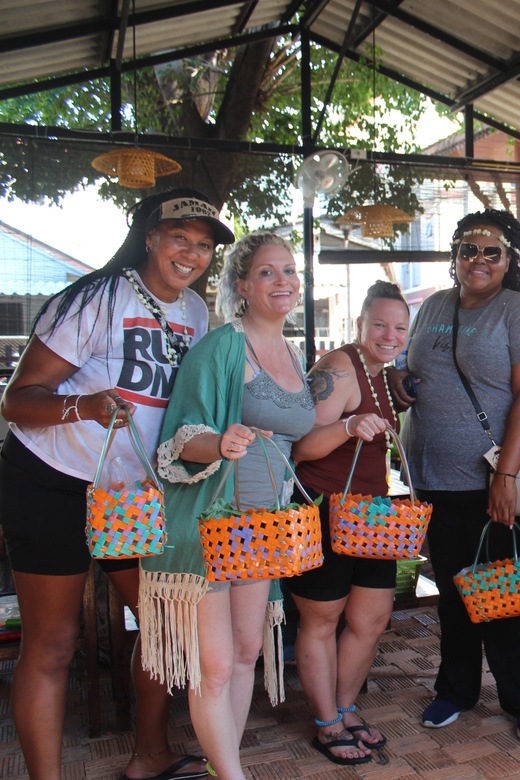 Chiang Mai: Half Day Evening Cooking Class with Market Tour - The Market Tour: Where Your Curry Starts
