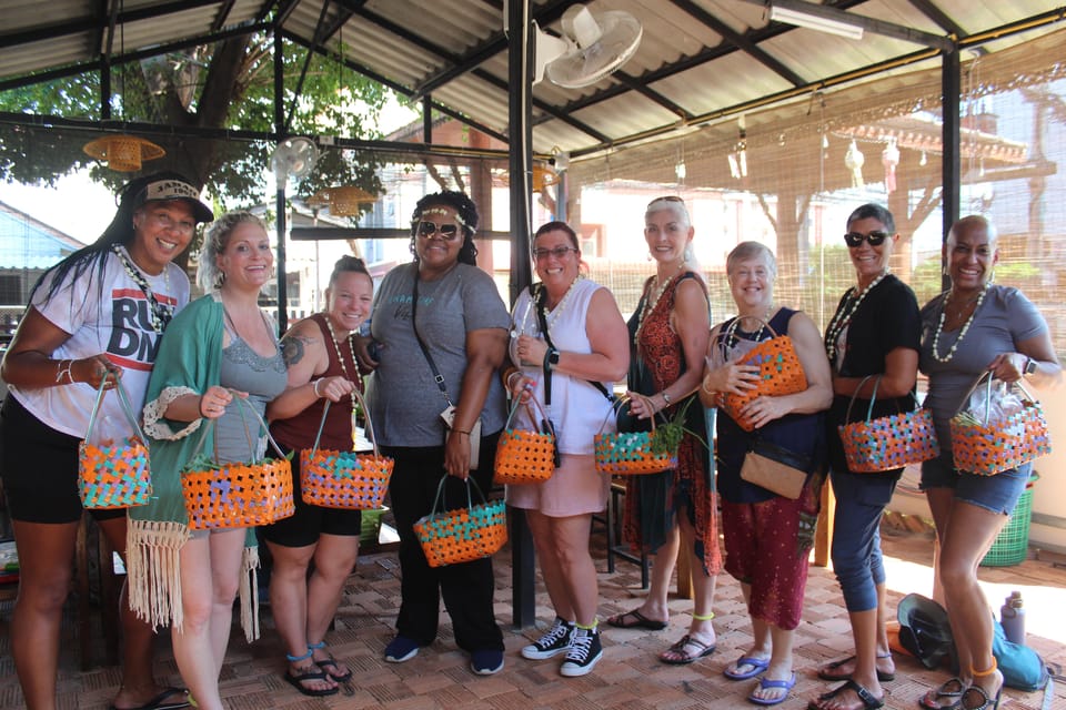 Chiang Mai: Half Day Evening Cooking Class with Market Tour - Welcome Snacks, Then Straight Into Cooking Mode