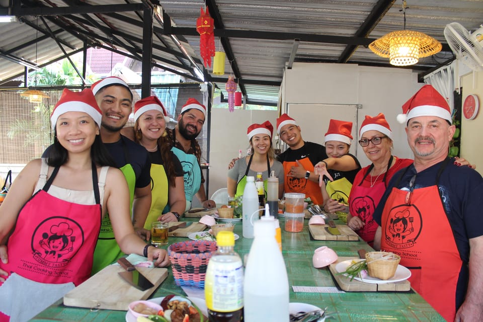 Chiang Mai: Half Day Evening Cooking Class with Market Tour - Choose Your Menu, Cook Your Way
