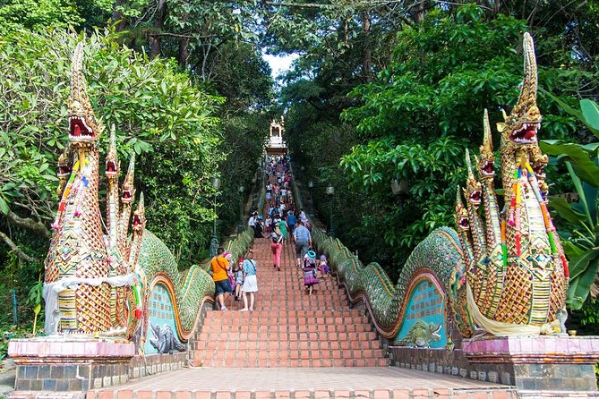 Chiang Mai Iconic Temples and City Tour - Key things to know before you go