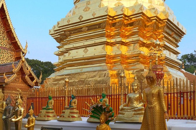 Chiang Mai Iconic Temples and City Tour - The best part is the guide (and the pace)