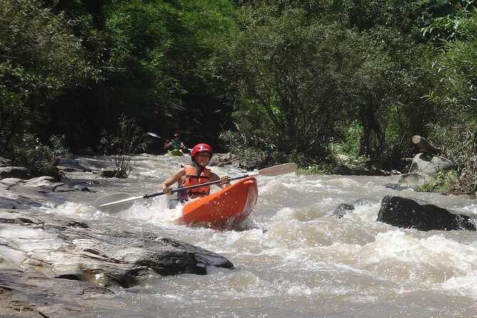 Chiang Mai: Jungle Kayak Adventure with Rapids & Elephants - Lunch by the river: a real break, not just a stop