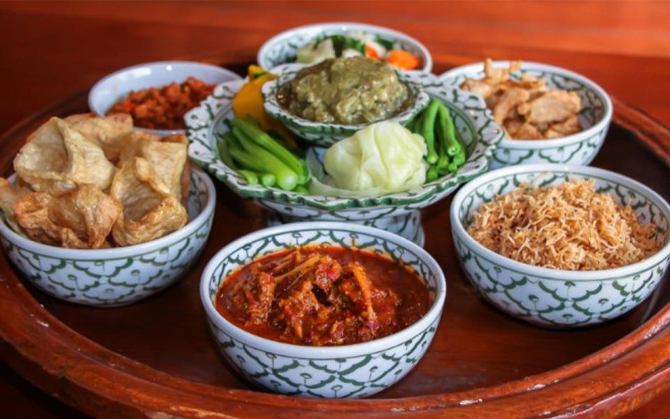Chiang Mai: Khantoke Dinner with Traditional Performance - Food quality and show pacing: the two things to watch
