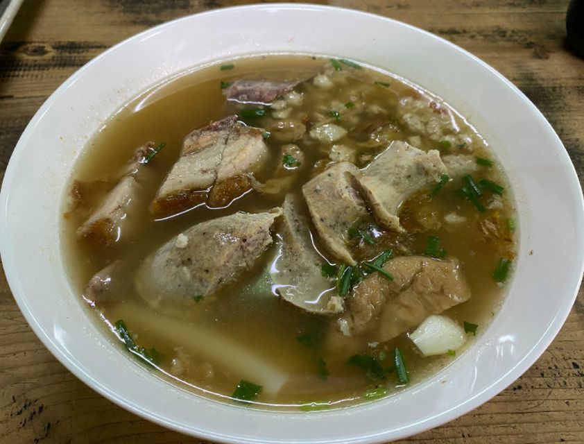 Chiang Mai: Local Food and Markets Guided Walking Tour - Key things to know before you go