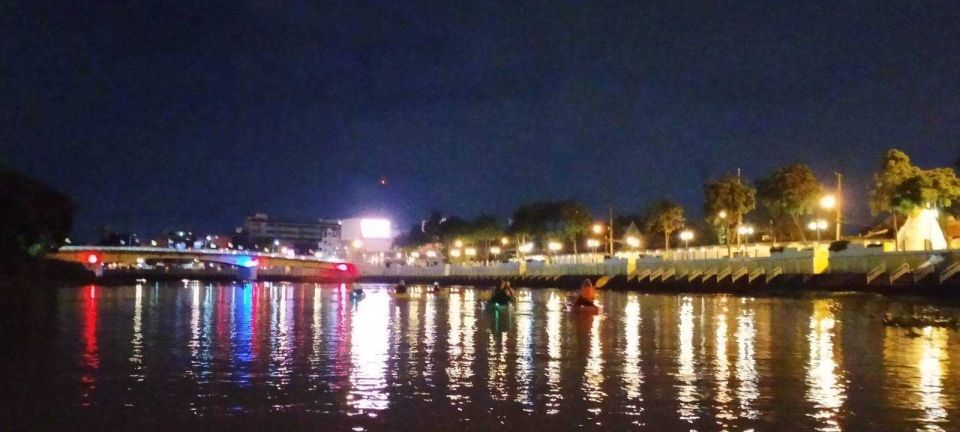 Chiang Mai: Ping River Night Kayaking into City Center - Quick itinerary feel: what happens when the clock hits dusk