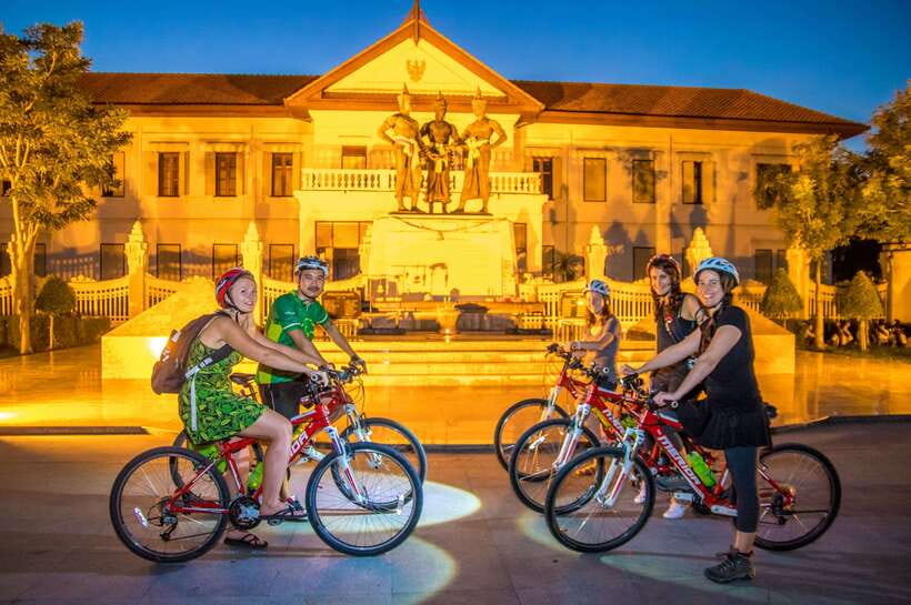 Chiang Mai: Private Historic Old City Bike Tour - Night - Key things I’d plan around