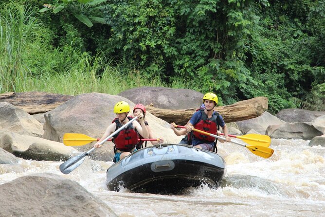 Chiang Mai Rafting in Mae Taeng River with Thai Buffet - Mae Taeng Grade 3–4: What the rapids feel like
