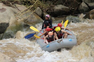 Chiang Mai Rafting in Mae Taeng River with Thai Buffet - The full-day flow: pickup, staging area, and when the rafting happens