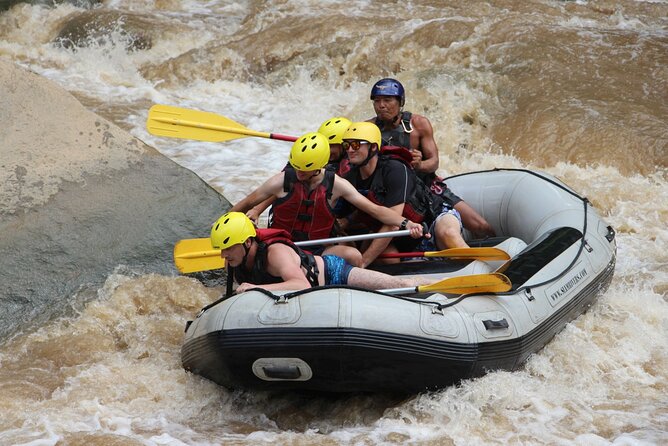Chiang Mai Rafting in Mae Taeng River with Thai Buffet - Who should book this rafting-and-waterfall day