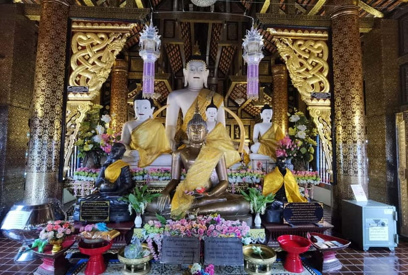 Chiang Mai: Temple And City Walking Tour Part I - Price and value: $15 for the guide, plus two temple tickets