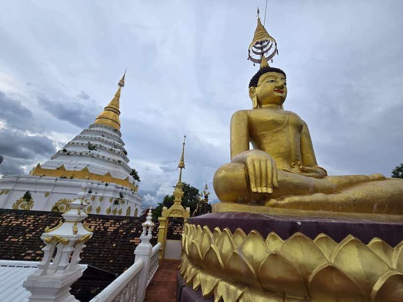 Chiang Mai: Temple & City Tour Part II - Wat Pa Pao: Shan Burmese Style and a Different Kind of Atmosphere