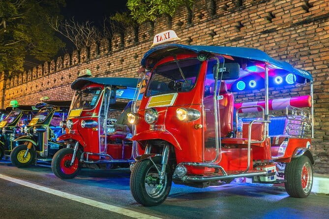 Chiang Mai Temples and Market Tuk Tuk Night Tour - Key Things I’d Note Before You Go