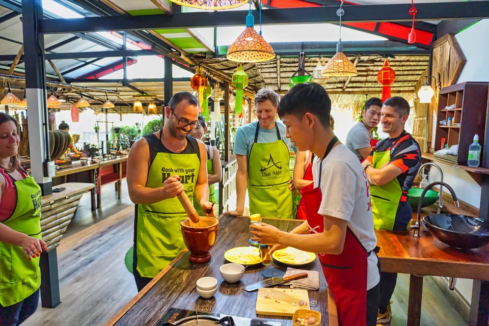 Chiang Mai: Traditional Thai-Akha Cooking Class& Market Tour - Possible drawbacks: the real-world things to watch