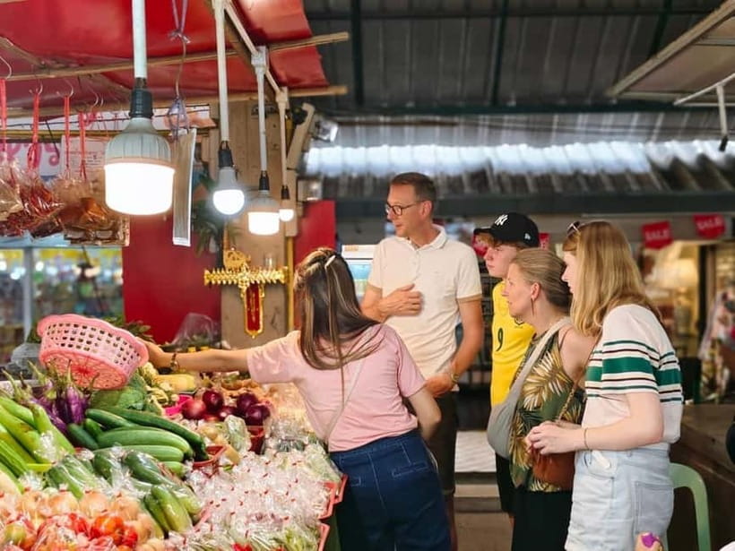Chiang Mai: Traditional Thai Cooking Class with Market Tour - A Traditional Lanna Home Kitchen: Getting Hands-On Without Stress