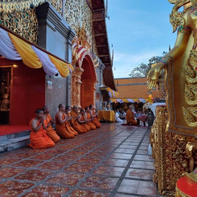 Chiang Mai: Wat Pha Lat & Wat Phra That Doi Suthep Tour - Group Size, Pacing, and How Much Walking You’ll Actually Do