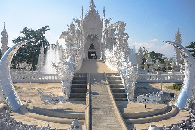 Chiang Rai Day Tour from Chiang Mai + The Long Neck Hill Tribe With Boat - Long Neck Karen Village: A Cultural Stop That Needs the Right Expectations