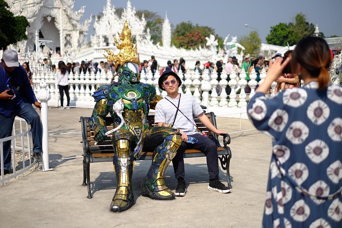 Chiang Rai Day Trip from Chiang Mai City with Golden Triangle - Chiang Saen at Wat Phra That Chedi Luang: a short history hit between big sights