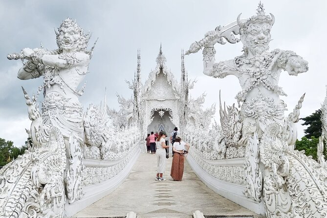 Chiang Rai Famed Temples and Golden Triangle Tour from Chiang Mai - Mae Khachan Hot Spring: A Calm Reset Before Temples