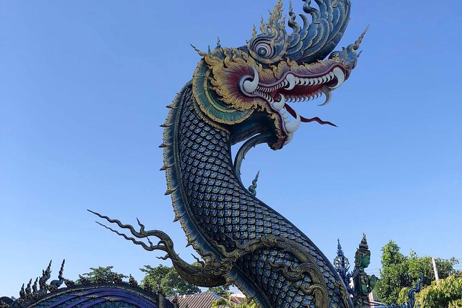 Chiang Rai Temples: Private Tour from Chiang Mai - Wat Sang Kaew Phothiyan: Colorful Detail With a Clearer Sense of Meaning