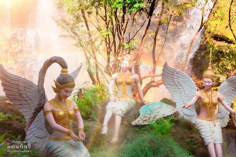 Chiangmai to Chiangrai: 3 Temples, Hot Springs& Lalitta Cafe - Choosing Your Options: 2 Temples vs 3 Temples and Lalitta Cafe Time