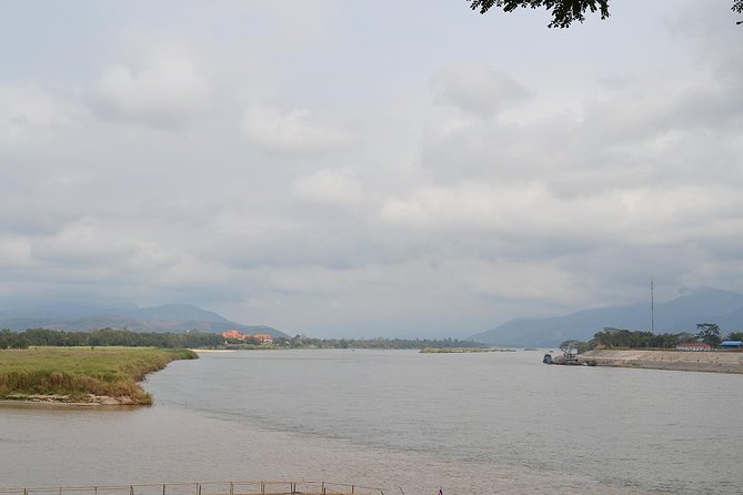 Chiangrai day trip Private Tour - Stop 1: The Golden Triangle (1 Hour to See Where Borders Meet)