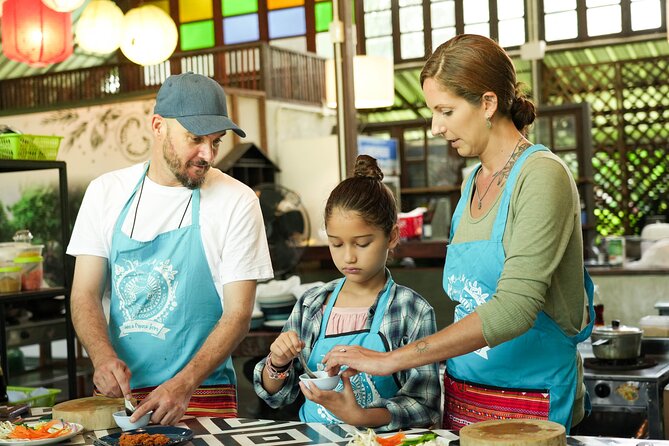 Cooking Class with Organic Farm in Chiang Mai at Mama Noi - Practical tips that make the class go smoothly