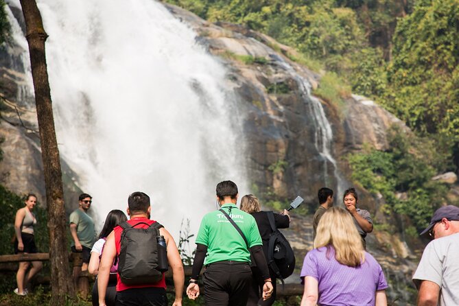 Doi Inthanon National Park Eco-Friendly Full Day Tour - Lunch, food stops, and avoiding the usual tourist-trap pattern