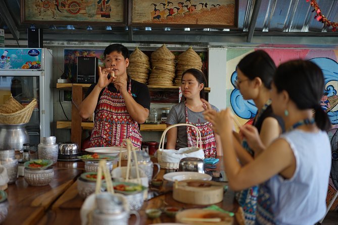 Half-Day Chiang Mai Cooking Class: Make Your Own Thai Foods - The Chiang Mai Market Stop: Learning to Choose Ingredients Like a Pro