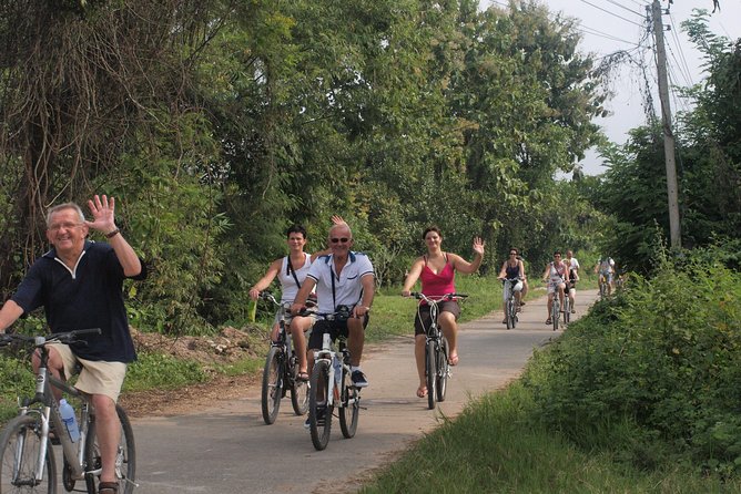 Half-Day Lanna Countryside Cycling Tour in Chiang Mai - The viewpoint stop at Grand Canyon Chiang Mai: short, scenic, and extra cost