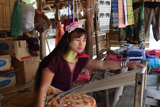 Half day Long Neck hill tribe and Hmong hill tribe village - What’s included—and why it matters for value