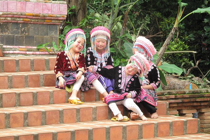Half Day - Small Group - Doi Suthep Temple and Hmong Village Tour - Weather Rules and Day-Selection Advice