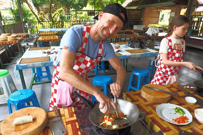 Half-Day Thai Cooking Class at Organic Farm in Chiang Mai - Curry Paste, Curry, Stir-Fry, Soup, and Spring Rolls: The Cooking Flow