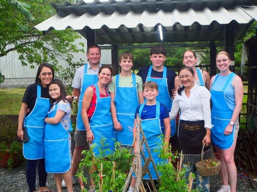 Half-Day Thai Cooking Class on a Local Farm Near Chiang Mai - Soup and Stir-Fry: Learning Heat, Timing, and Balance