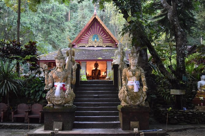 Half Day Umong Temple and Monk Chanting at Doi Suthep Temple ( Private tour) - What your private guide adds (and why it shows in real feedback)
