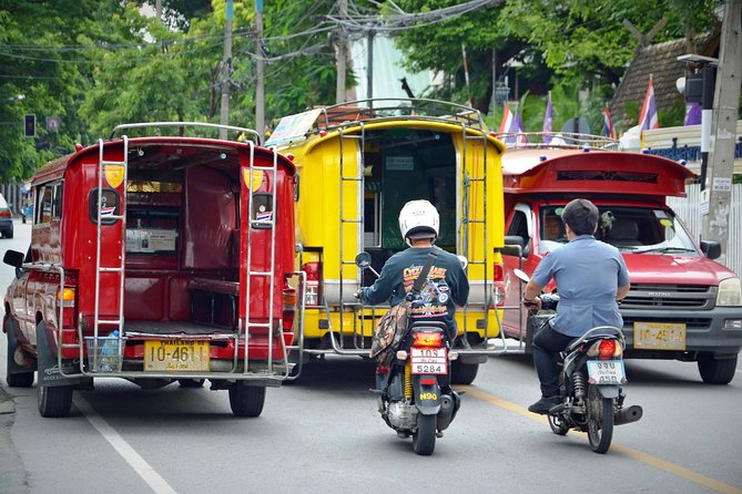 Iconic Half-Day Landmarks & Temples of Chiang Mai - Private vs shared: how to choose your ideal pace